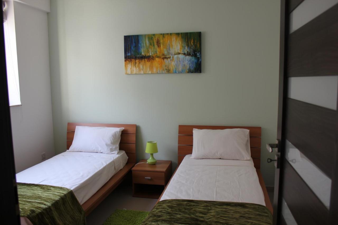 Sunny 2 Bedroom, 2 Bathrooms, Seaside Apt. Sliema Ngoại thất bức ảnh