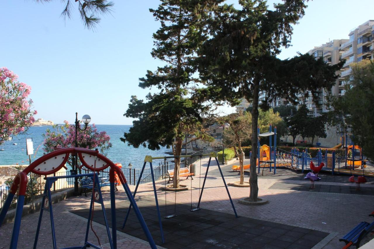 Sunny 2 Bedroom, 2 Bathrooms, Seaside Apt. Sliema Ngoại thất bức ảnh