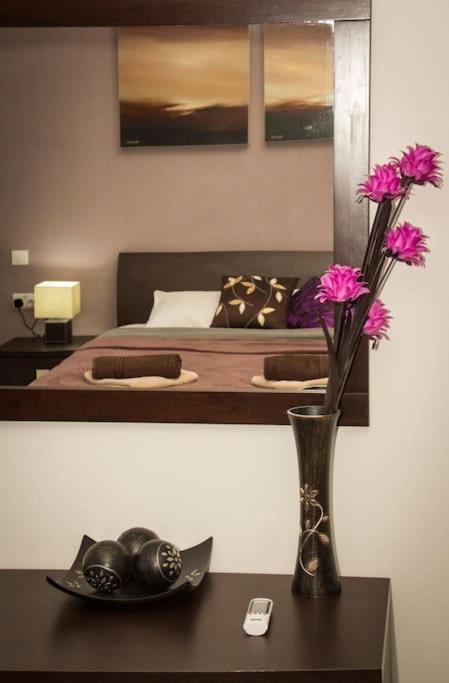 Sunny 2 Bedroom, 2 Bathrooms, Seaside Apt. Sliema Ngoại thất bức ảnh