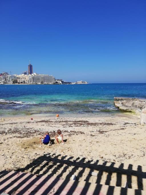 Sunny 2 Bedroom, 2 Bathrooms, Seaside Apt. Sliema Ngoại thất bức ảnh
