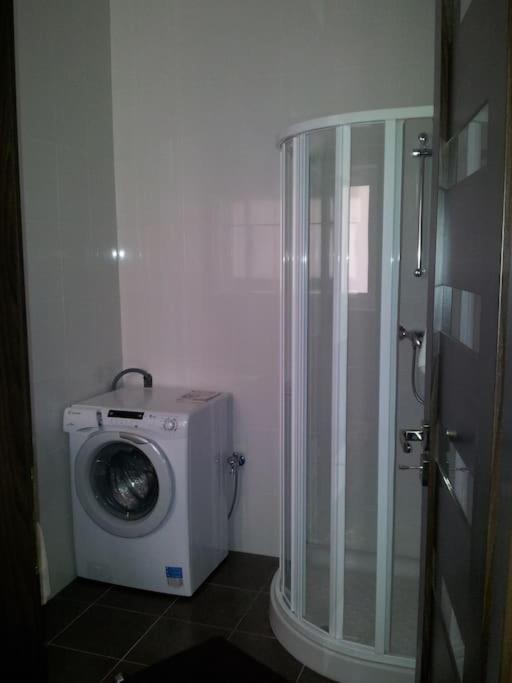 Sunny 2 Bedroom, 2 Bathrooms, Seaside Apt. Sliema Ngoại thất bức ảnh