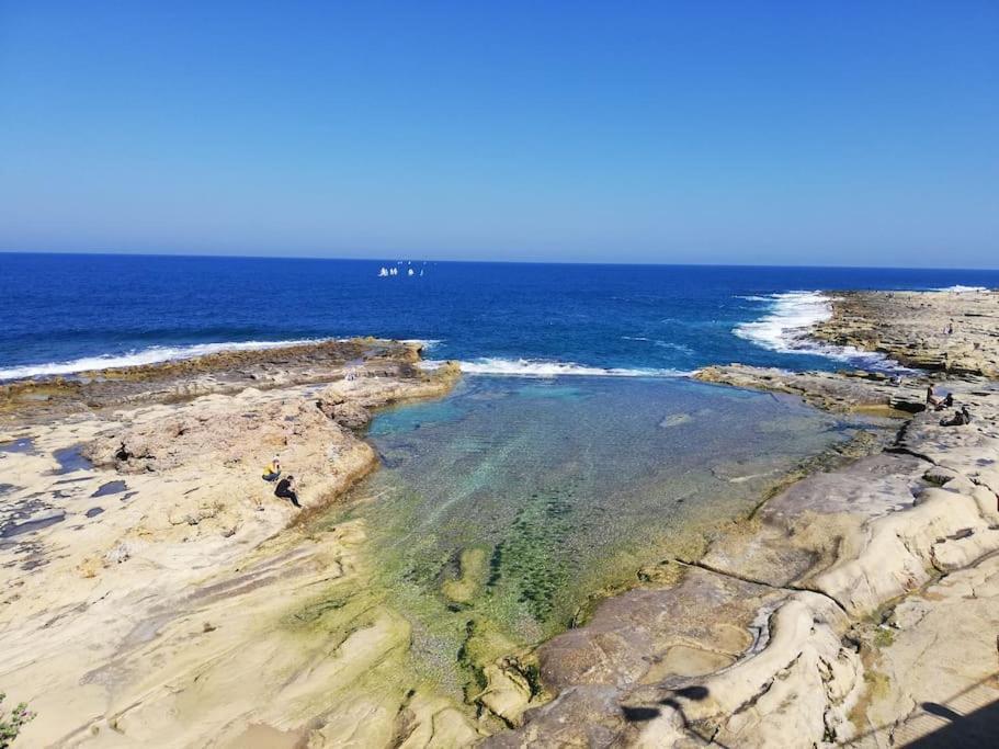 Sunny 2 Bedroom, 2 Bathrooms, Seaside Apt. Sliema Ngoại thất bức ảnh